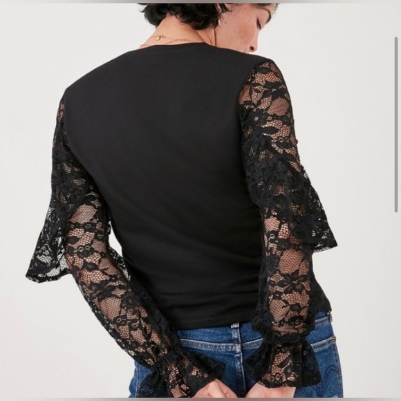 Stella and Dot Belle top. Lace sleeves. Almost like new. - Picture 3 of 7